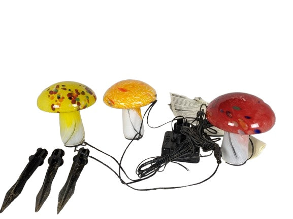 Solar Hand Blown Artisan Glass Mushroom Landscape Lights